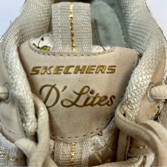 Skechers Sneakers Tan and Cream with Pink Flowers Trimmed in Gold Size 9 - Picture 13 of 13